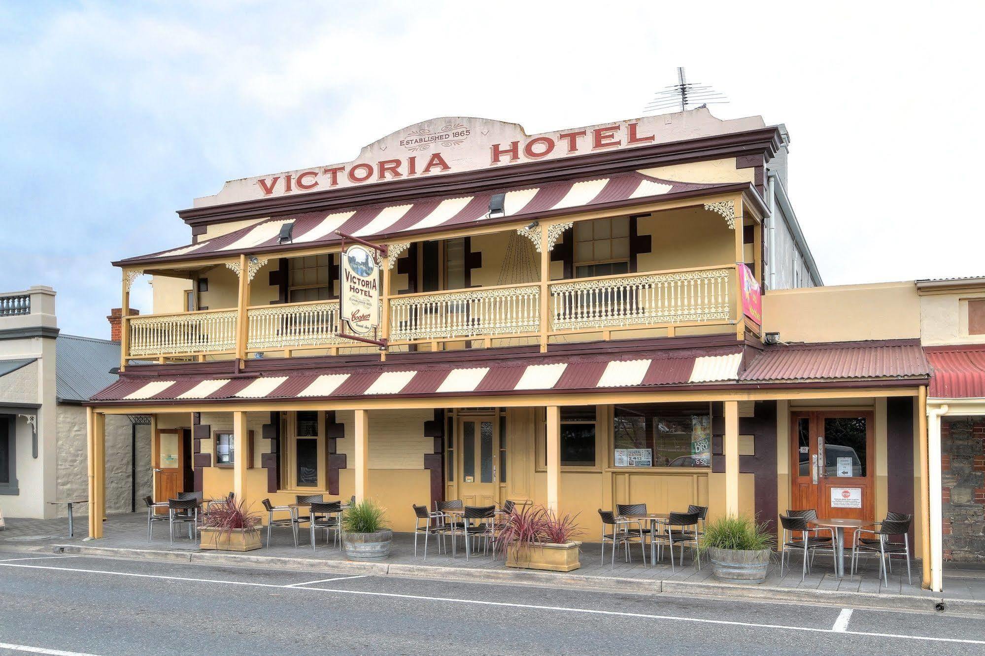 Victoria Hotel Strathalbyn Exterior photo